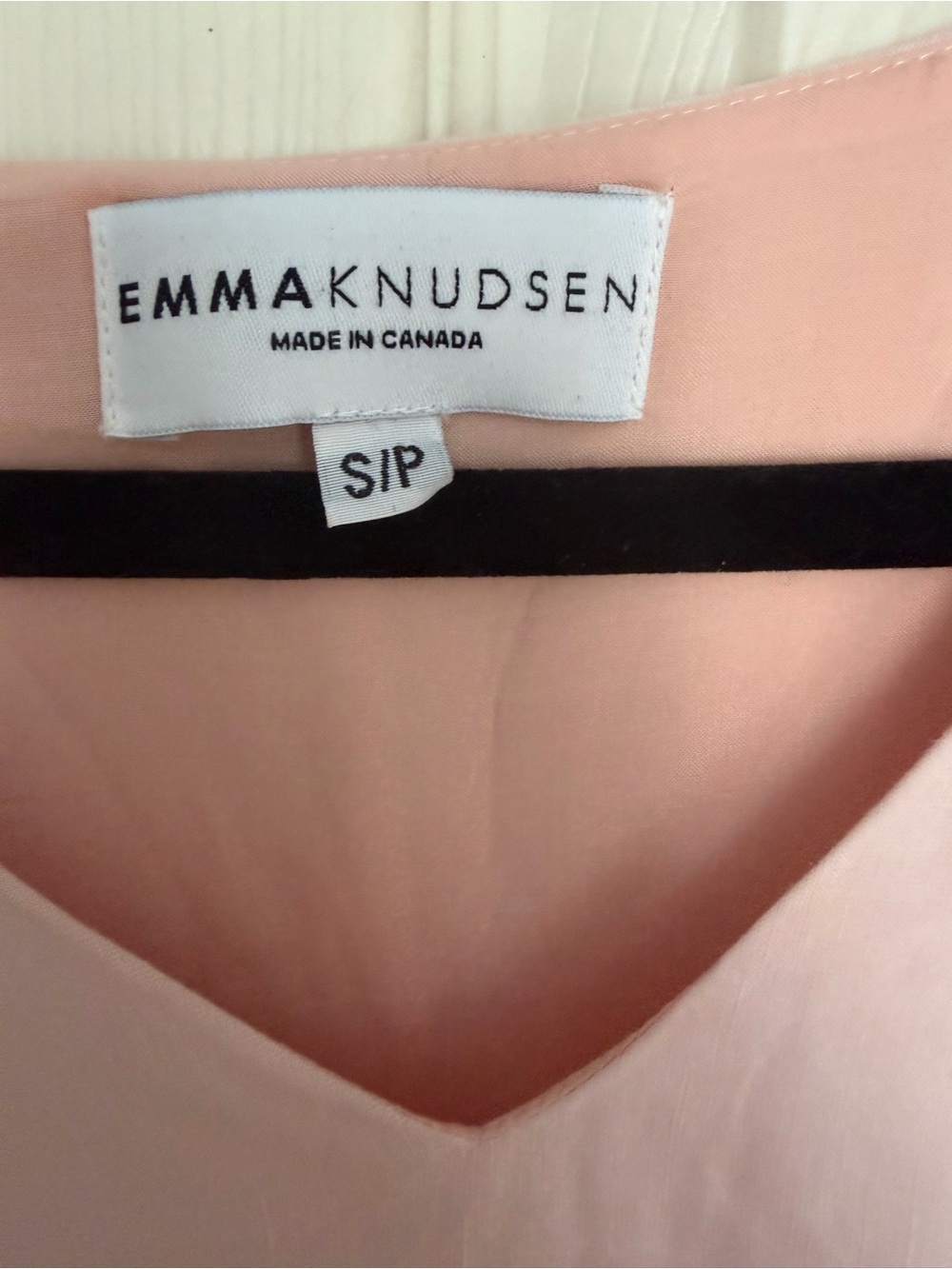 Emend Knudsen Pink V-Neck Flutter Sleeve Dress - Picture 3 of 3